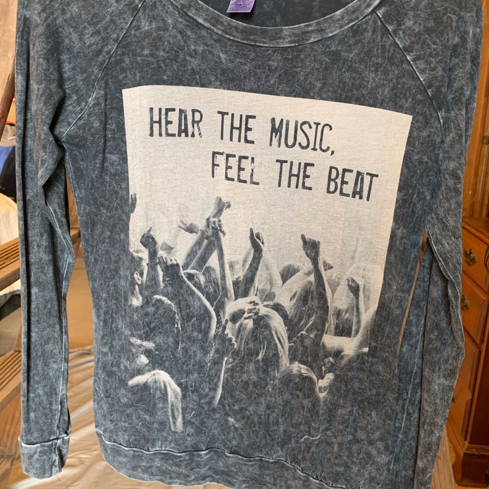 Lite weight shirt
